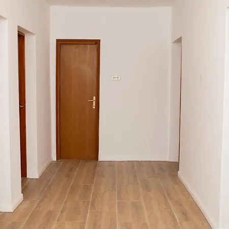 Vikendica Ljubica *